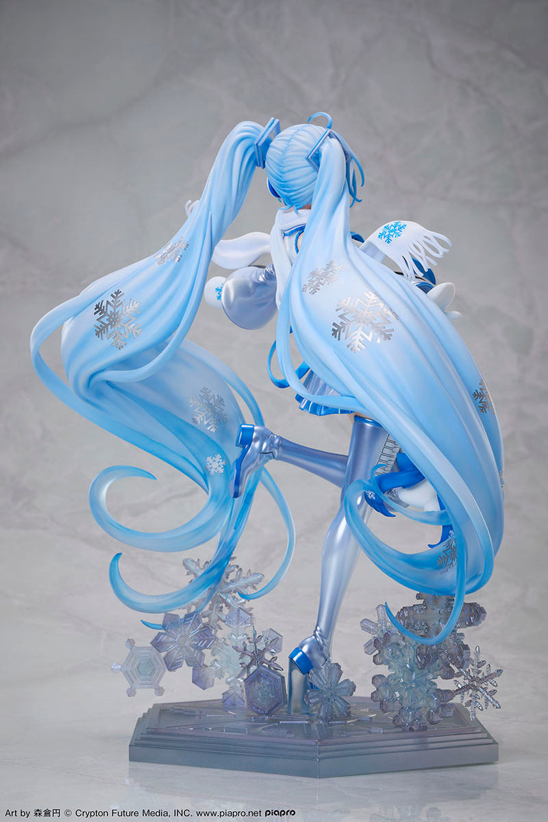 Design COCO Character Vocal Series 01: Hatsune Miku Series Snow Miku Sky Town 10th Anniversary Ver. 1/7 Scale Figure (Pre-Order)